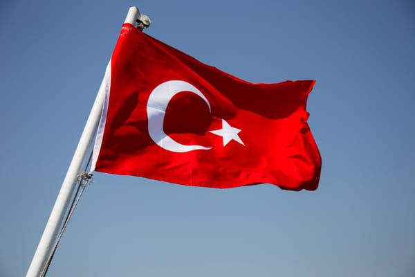 Work Permits vs. Residence Permits in Türkiye: Which Is Right for You?